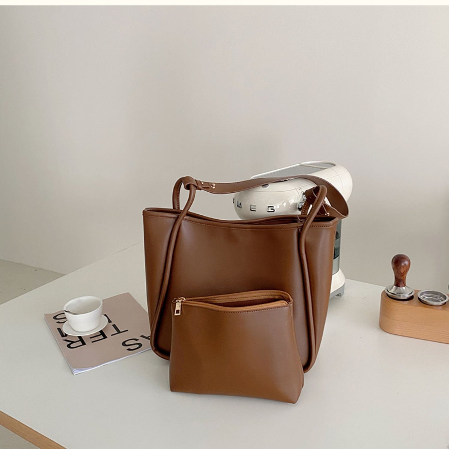 VIDA-Sac cabas bandoulière en cuir souple